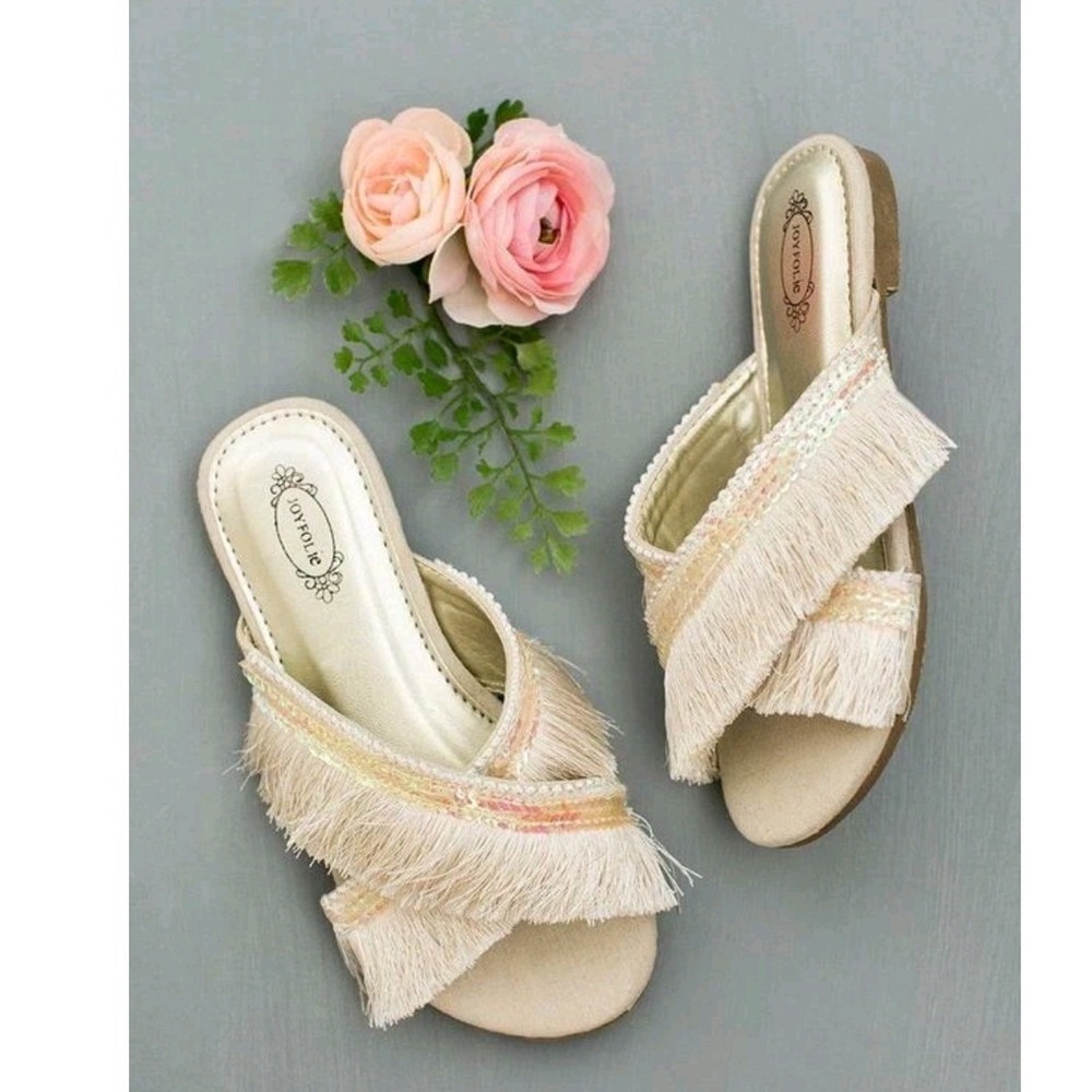 JOYFOLIE Deandra Cream Fringe Sequin Embellished Slip On Sandals Size 6 NEW